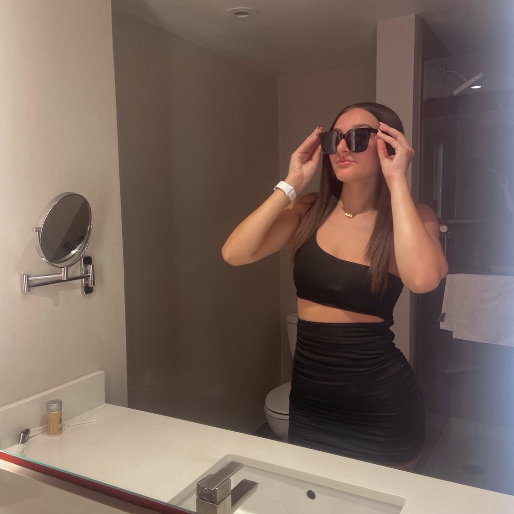 Meet your Posher, Mackenzie